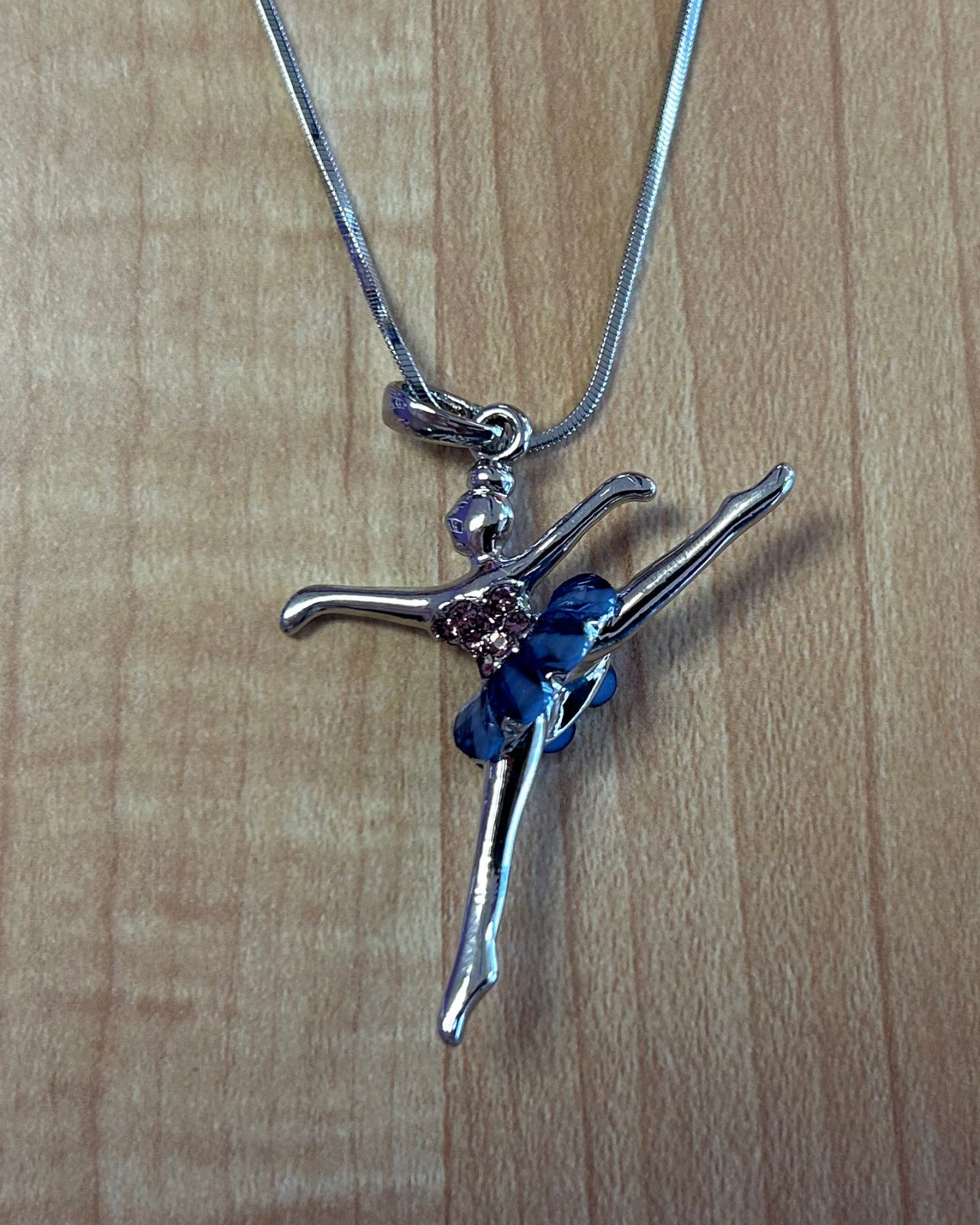 ARABESQUE NECKLACE
