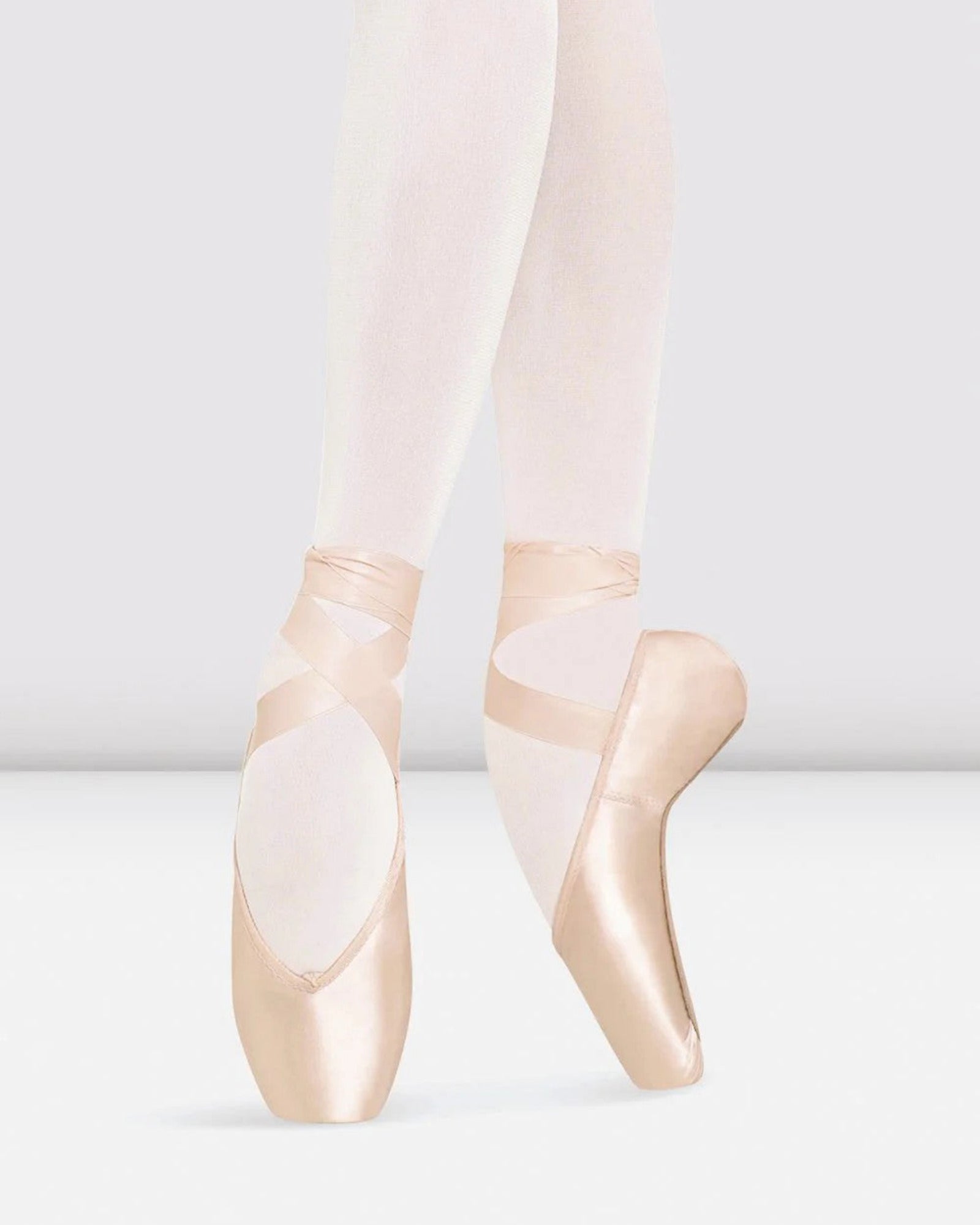 HERITAGE POINTE SHOES