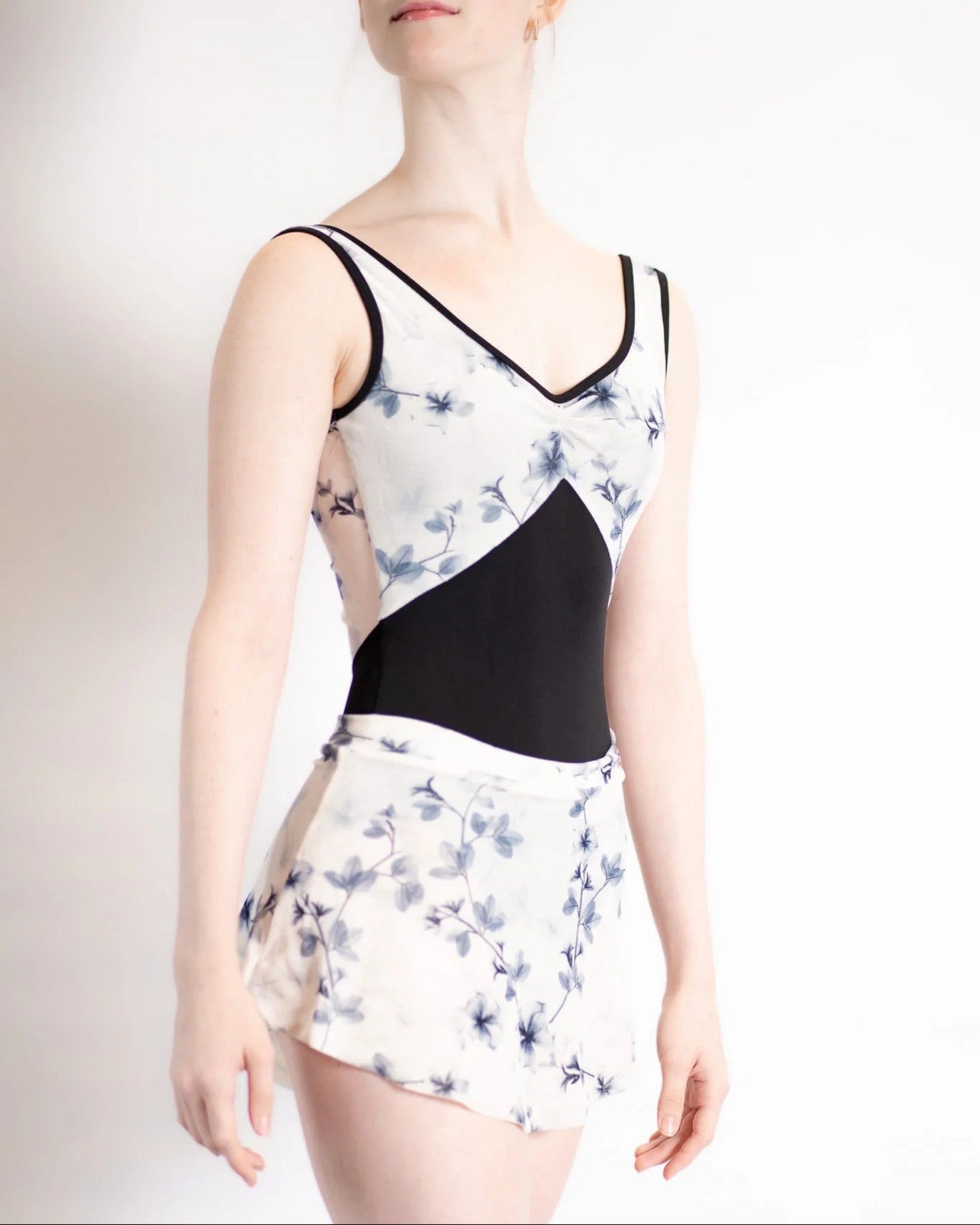 VIOLETTE LEO-ADULT