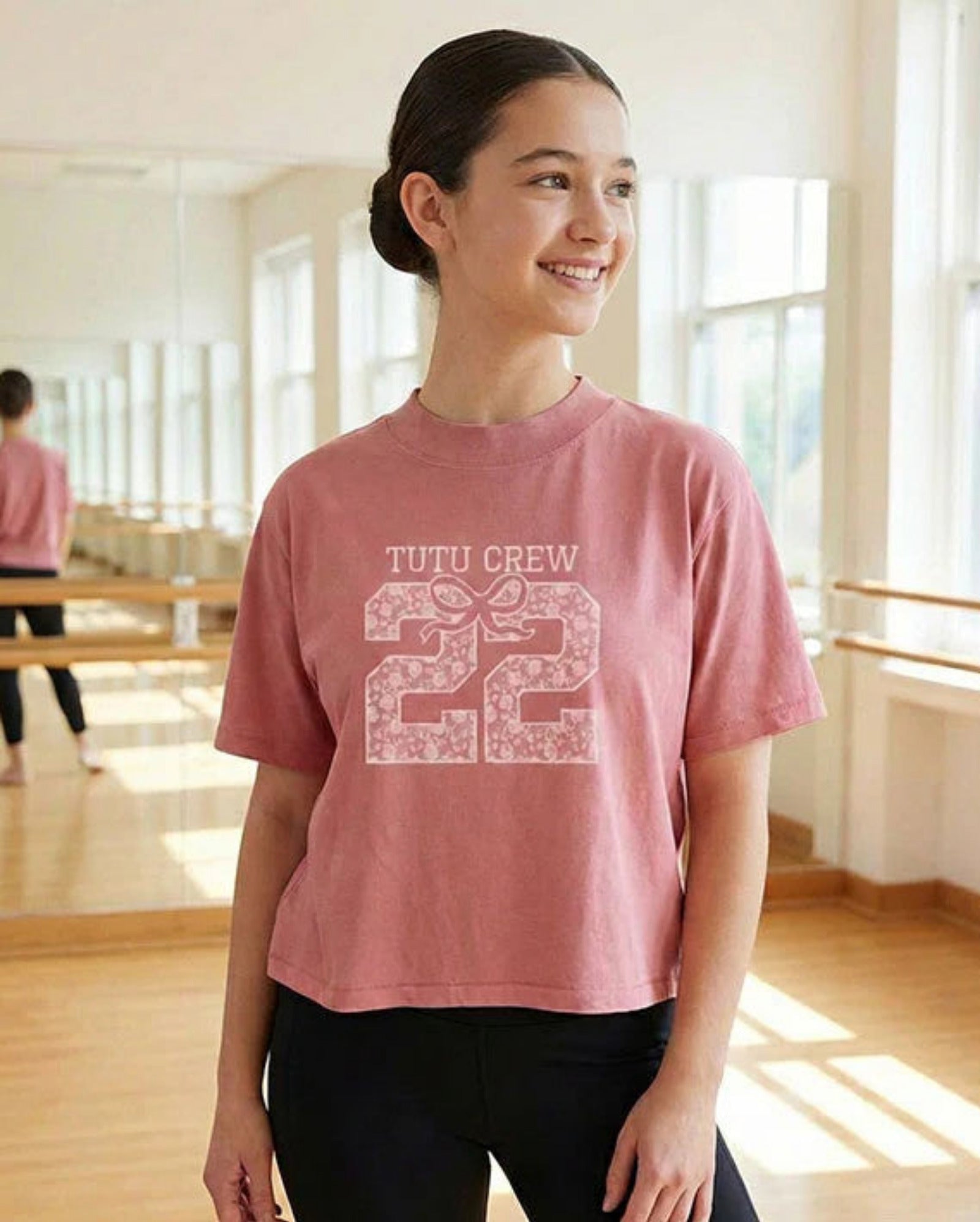 TUTU CREW TEE-ADULT