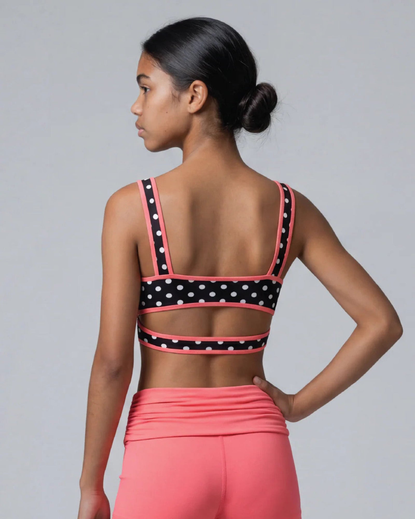 ELARA TOP